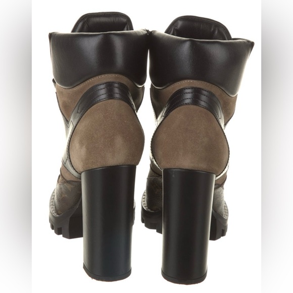 Louis Vuitton Star Trail Ankle Boot - Picture 14 of 15